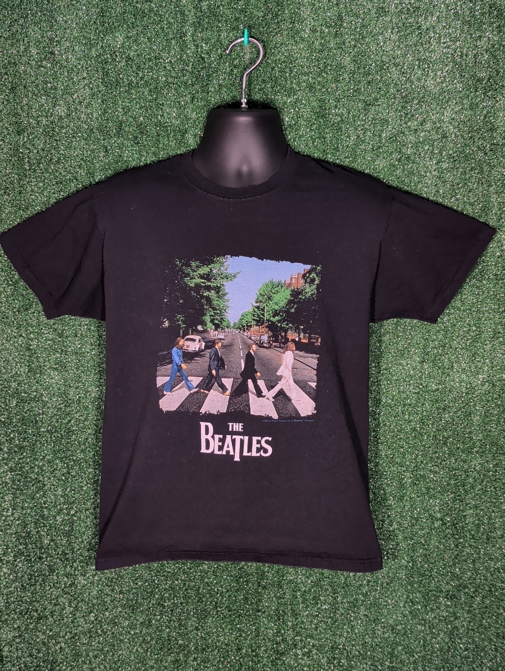 2012 The Beatles Abbey Road  Licensed Apple Corps Adult Size L T-Shirt